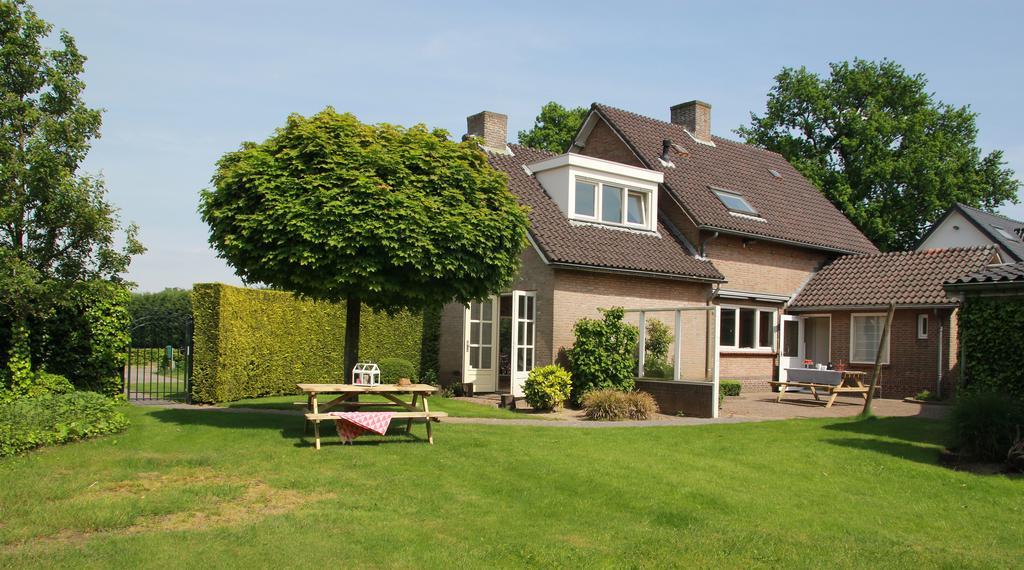 De Tomaat Villa Aarle-Rixtel Exterior foto